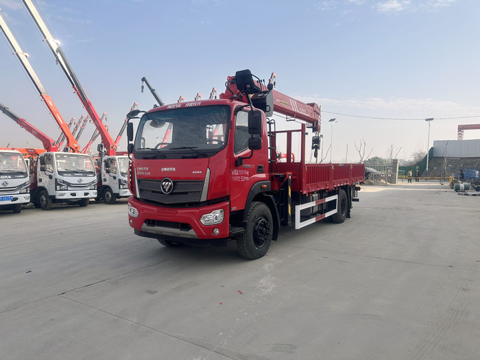 福田國(guó)六單橋隨車吊廠家